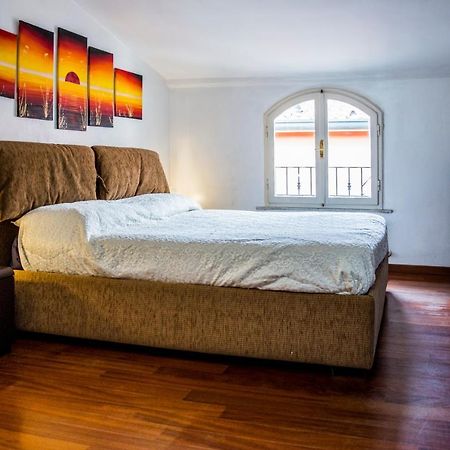 Stupenda Mansarda Centralissima, Finiture Di Lusso Καρράρα Εξωτερικό φωτογραφία